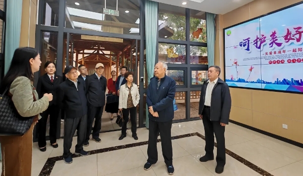 湖北省武漢市首家民辦學校關工委成立