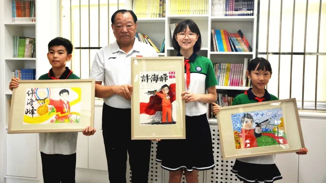 開學有“禮” —— 北京市各級關工委開展“開學第一課”活動
