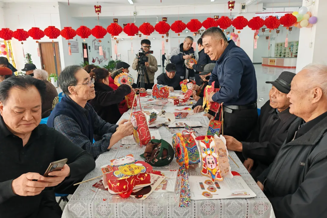 新疆維吾爾自治區各級關工委開展多彩非遺活動慶祝元宵佳節