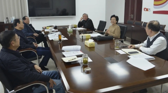 河南省關(guān)工委召開主任會(huì)議 專題傳達(dá)學(xué)習(xí)省委常委會(huì)會(huì)議精神