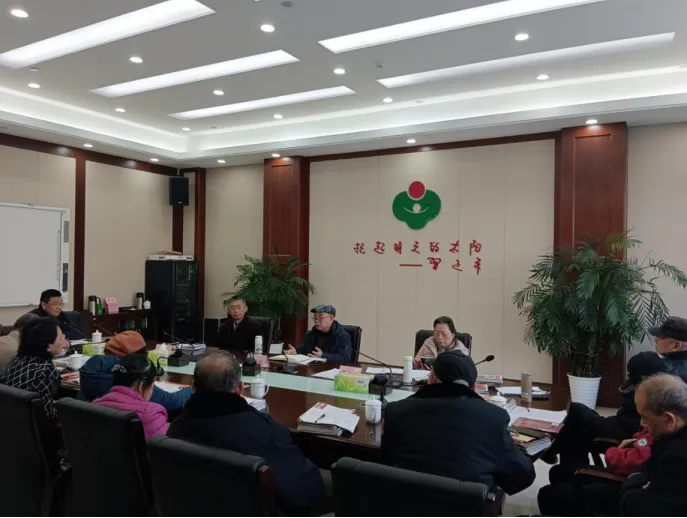 江西省南昌市關工委召開市關愛報告團工作總結會