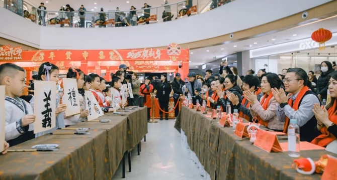 遼寧省本溪市關工委聯合舉辦少兒書法大賽