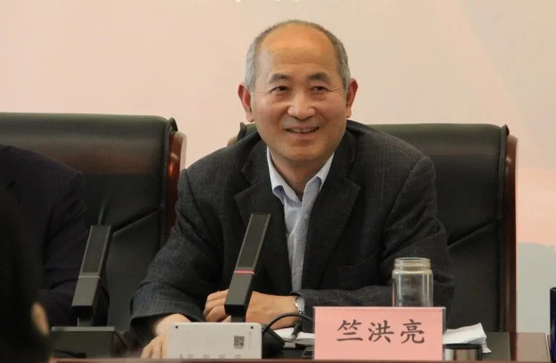 浙江省紹興市開展“五老”網(wǎng)吧義務(wù)監(jiān)督隊工作總結(jié)會