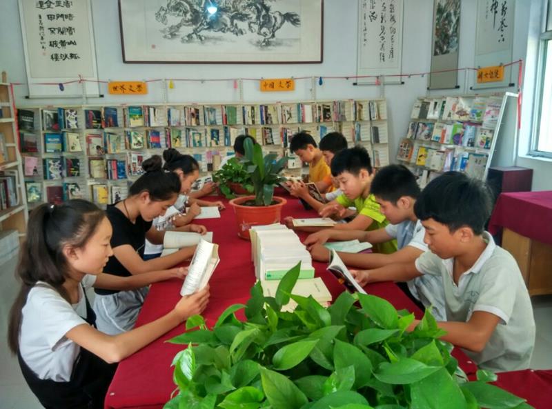 劉逢春：為孩子們搭起進步的天梯