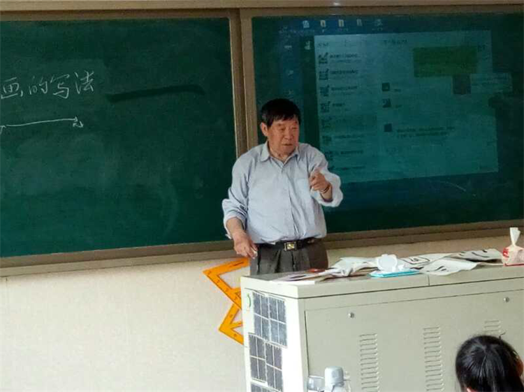 記優秀“五老”人員王富生