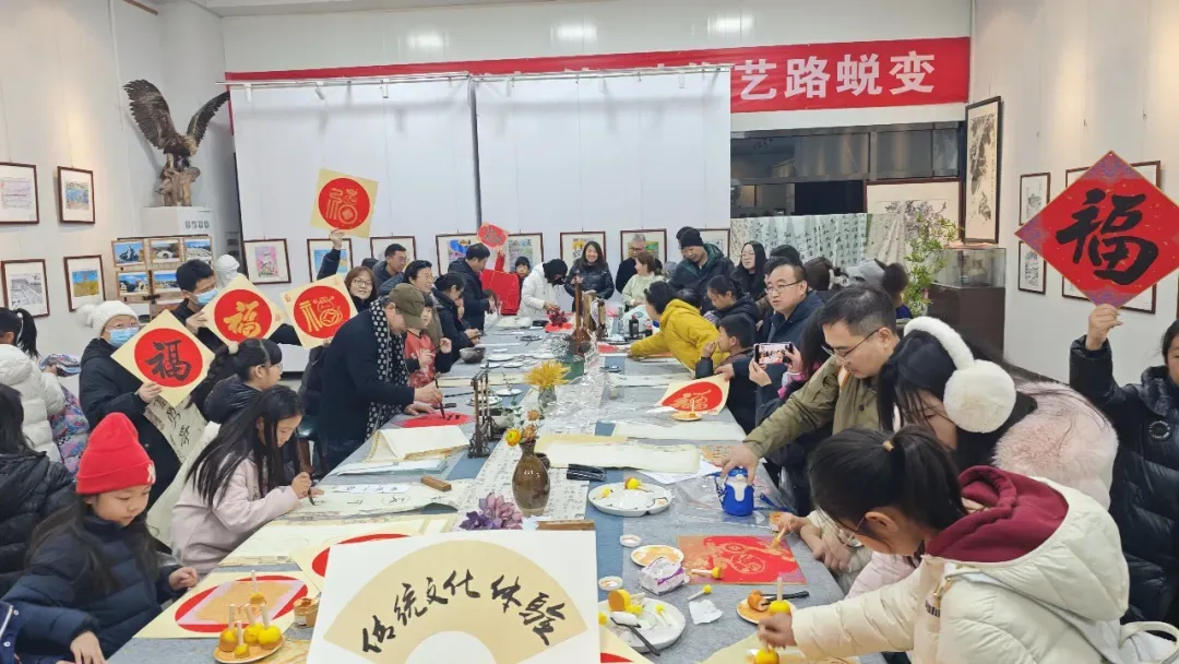北京市通州區(qū)關(guān)工委開展“夢繪張家灣 古韻新章展”青少年藝術(shù)作品展覽活動(dòng)