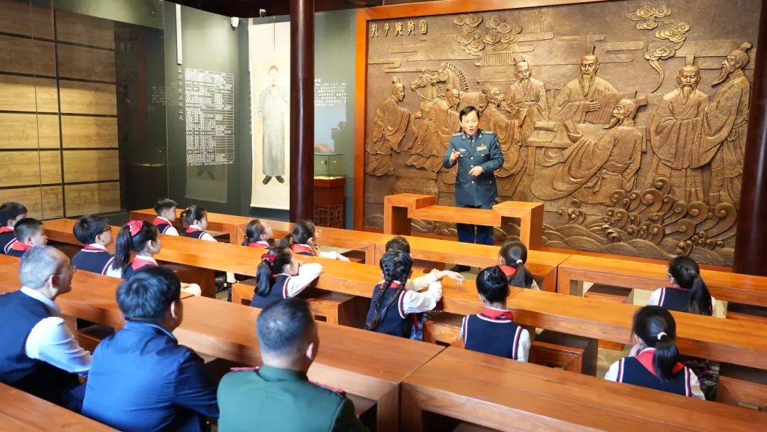 “錦繡紅途實踐課”走進上海市崇明區