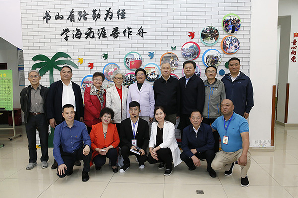 中國關(guān)工委主任顧秀蓮到成都調(diào)研關(guān)心下一代工作