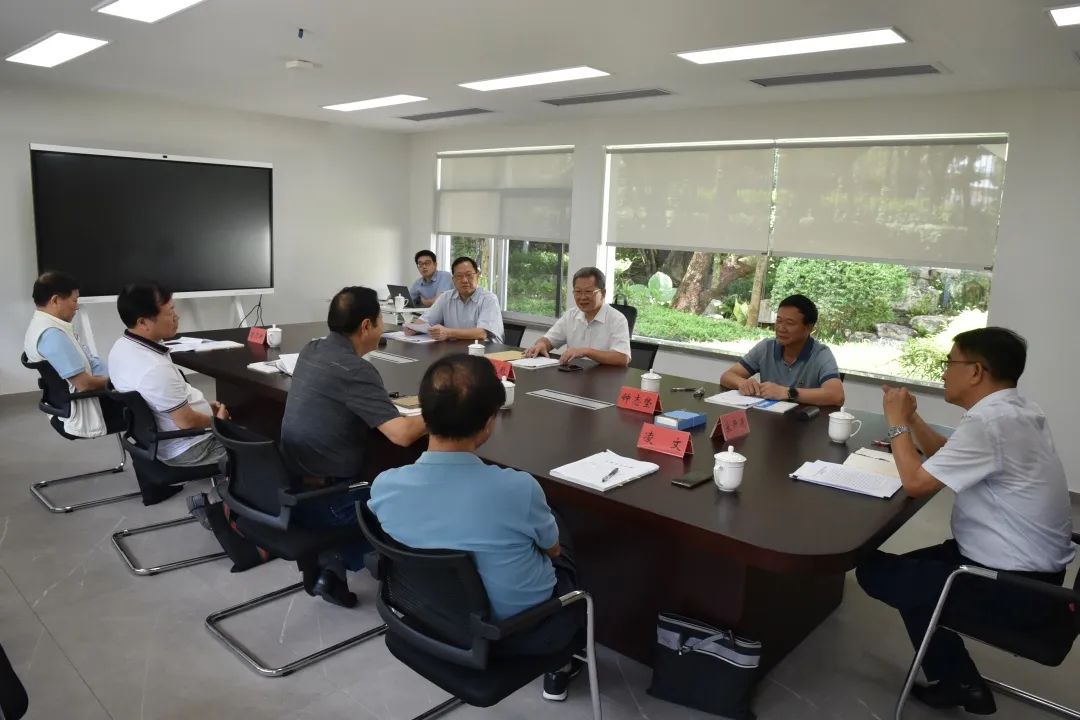 持續推進青少年黨史學習教育——深圳市關工委召開主任會議
