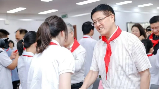 翰墨寄情映初心 弦歌不輟傳薪火——上海市先進個人張載養(yǎng)
